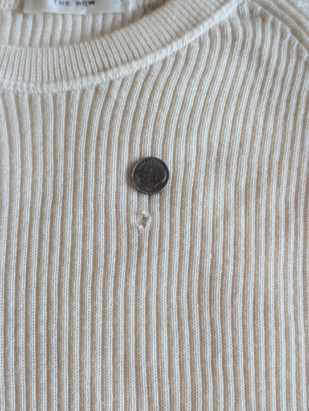 The Row Cashmere Cream Ribbed Crewneck Sweater - Repair needed! - Picture 5 of 9